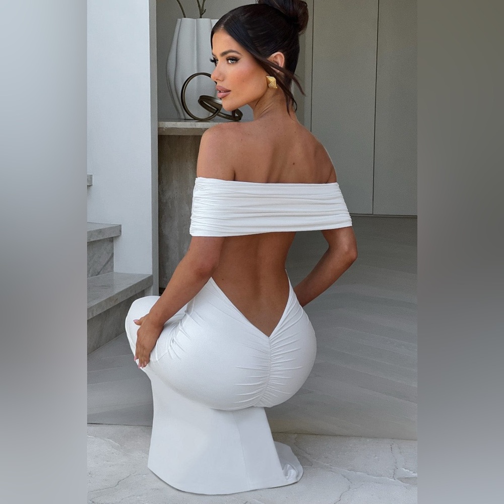 Babyboo Belinda Maxi Dress in white. New with tags!
